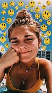 Savannah Wallace (sjw082503)