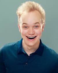 Logan Holmes (@theloganholmes5) • Instagram photos and videos