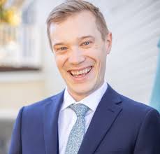 Contributions to the tribute of Brett James Kelly