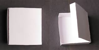 After all, i had bought a huge stack of card stock when michael's craft store had its 60% off coupon, so i was stocked up. How To Make A Gift Box Out Of Cardstock Feltmagnet