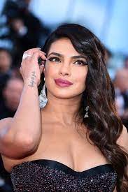 Priyanka Chopra [2920 x 4388]- High Quality Picture - Ultra HQ