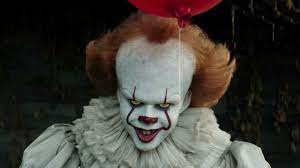 The it movie has hit theaters everywhere, and now everyone is looking for a pennywise costume like crazy to dress up as him for halloween. How To Make A Homemade Pennywise Costume And Where To Buy One Metro News