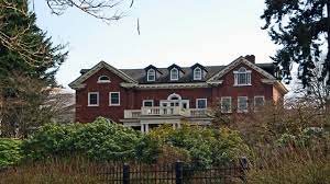 The governor's mansion has undergone several major improvements and renovations, in addition to the routine maintenance. Man Arrested After Trying To Climb Fence At Governor S Mansion Kiro 7 News Seattle