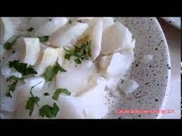 Squisito e versatile, questo pesce si presta a tante fantasiose ricette di baccalà, mentre quello solamente seccato (e privato della testa) viene in genere chiamato stoccafisso. Come Si Cucina Lo Stoccafisso Youtube