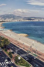 Every year, the festivities attract several hundred thousand of spectators, coming to enjoy the monumental floats and t he famous flower parade (also called flower battle) on the promenade des anglais. French Riviera Dining Our Top 10 Restaurants In Nice Vogue Paris