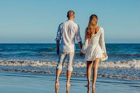 Enjoy exclusive amazon originals as well as popular movies and tv shows. Roman Horak Quora Fun Couple Couple Beach Beach Wedding