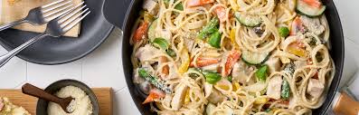 .bake, cheesy chicken veggie pasta skillet, sausage tortellini skillet, beef barley skillet and more in add the mushrooms and garlic to the chicken. Easy Chicken Veggie Pasta Campbell Soup Company