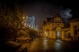 Er liegt in einer der schönsten gegenden von dresden , dem schillerplatz + am fuße vom blauen wunder + des elberadwegs , mit blick auf die loschwitzer. Schillergarten Am Blauen Wunder Foto Bild World Herbst Dresden Bilder Auf Fotocommunity