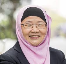 Professor Jackie Yi-Ru Ying