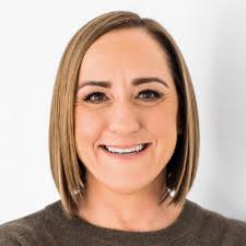 Angela Pendley (@Pendleypants)