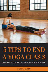Traditional yoga classes always opened with three oms followed by a mantra based on the teacher's lineage. 5 Tips To End A Yoga Class With Meaning Swagtail