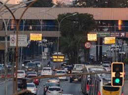 Restricción vehicular de são paulo (es); Super Rodizio Na Cidade De Sao Paulo E Ineficaz E Ilegal Dizem Especialistas