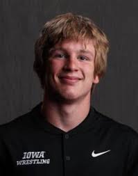 College Wrestling: Hawkeyes win 8 titles at Luther Open; Former Mohawk Jace  Rhodes dominates 133