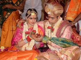 Der staat indien befindet sich in südasien, und wird von 28 bundesstaaten gebildet. Maharadscha Familie Feierte Hochzeit In Indien Welt Vol At