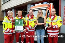 Mit einen notfallausweis kann ihnen in. Notfalldose Und Notfallkarte Im Notfall Zeit Sparen Rettungsdienst De