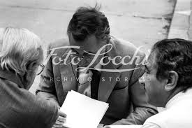 Leo benvenuti, piero de bernardi, tullio pinelli, pietro germi: Amici Miei Rambaldo Melandri Alias Gastone Moschin Necchi Interpretato Da Renzo Montagnani Philip Noiret Alias Perozzi Il Sassaroli Adolfo Celi E Infine Raffaello Mascetti Ugo Togazzi