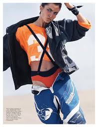 Image Result For Vogue Paris Sporty Editorial Sportswear Fashion Editorial Fashion Vogue Paris