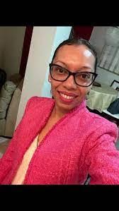 Imogene Clarke's Instagram, Twitter & Facebook