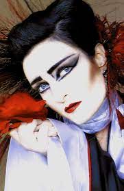 Siouxsie Sioux, 'Hai!'/'Dreamshow' era | Punk makeup, Punk makeup 80s,  Siouxsie sioux