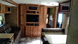 Light in weight, heavy in amentities & features 2016 Used Coachmen Apex Ultra Lite 300bhs Travel Trailer In Virginia Va