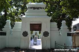 Makam ki ageng kebo kenanga. Inilah Daftar Makam Wali Atau Ziarah Wali Di Indonesia Yang Bisa Dikunjungi Pelita Aswaja