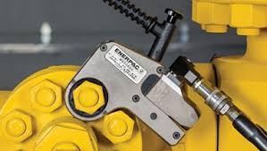 Aluminiumoil tank with oil gauge and thermometer. Where What And Why Hydraulic Tooling Is Important For Critical Applications Aztec Bolting