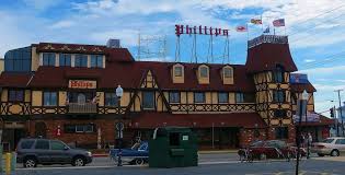 Phillips Seafood Ocean City Crab House Ocean City Md Kid Friendly Restaurant Reviews Ocean City Ocean City Maryland Crab House