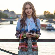 Кассаветис, питер лоэр в ролях: Lily Collins S Best Outfits In Emily In Paris Popsugar Fashion