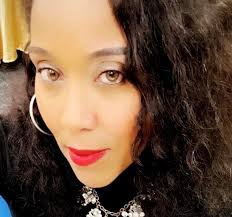 Gina Benoit's Instagram, Twitter & Facebook