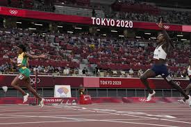 In the zambian city of lusaka, namibian teenager took on her rival beatrice masilingi, who had defeated her in the 400m at the national youth games the year. Gtn1bakkzlqskm