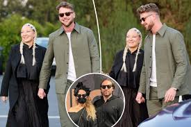 Page Six - News update