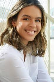 Heather Hirschman's Instagram, Twitter & Facebook