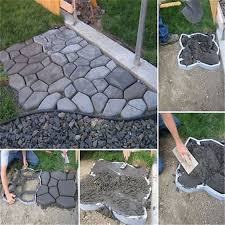 Starting in the center will ensure the stones stay centered throughout the driveway. Amazon Com Cobblestone Walkway Maker Patio Garden Path Driveway Concrete Stepping Mold Usa Everything Else