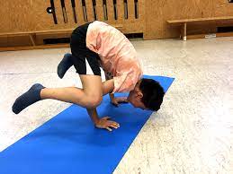 The term freerunning was originally coined during the filming of jump london by sébastien foucan; Mein Bewegter Sommer Im Lychi 2021 4 Tag Yoga Mein Bag Junior Architekt Parkour Boulder Memory U V M Sport Jugend Zentrum Lychi