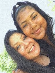 Courtney Bemis's Instagram, Twitter & Facebook