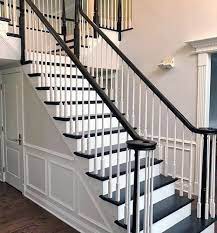 Sampai terbuka dan muncullan bra berwarna hitam, sangat kontras dengan kulit indah yang putih mulus. 30 Model Railing Tangga Minimalis Dari Besi Stainless Dan Kayu