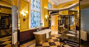 Katso heidän pisteytystään, seuraa heidän parhaita pelejään ja haasta heidät otteluun. Bano Habitacion Loscar London Hotel Lookoutpro