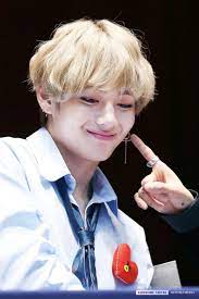 See more ideas about kim taehyung, taehyung, . Pin By Jessy Elescano On ë°©íìëë¨ Bts Kim Taehyung Taehyung Bts Taehyung