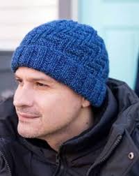 Moss Stitch Baby Hat pattern by Tanya Eberhardt