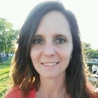 Holly Thurman's Instagram, Twitter & Facebook