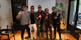 Kali ini drama adaptasi dari drama filipina yang berjudul sana'y wala nang wakas. Gitaris Bagindas Ceritakan Perbedaan Setelah Ditinggal Bian