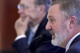 Nancy Teeters dies at 84; first woman