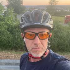 Muss man einen vorderen Kreuzbandriss immer operieren?