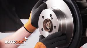 Changer Disques De Frein Arriere Et Plaquettes De Frein Mercedes Benz C W204 Tutoriel Autodoc Youtube
