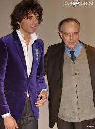 With minister bondi you've organised a bilateral meeting between french and italian. Le Chanteur Mika Epingle Reactualise Mika Chanteur Mika Chanteur