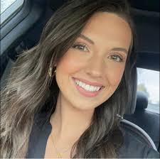 Customizing Starbucks Iced Espresso Drinks