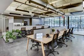 Pin By Pam Bernal On Office In 2020 Showroom Interior Design Interior Design Interior