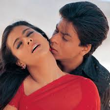 Er ist beliebt und reich, er wird von millionen mädchen und frauen verehrt. The Most Romantic Duo Srk Kajol 3