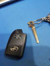 Auto lock prob guna remote lock boleh buka x buleh ( button pintu x naik) sye pakai honda city kereta xboleh nk bkak guna kunci tu lampu sensor dlm pon xnyala knape tu ye. Buka Pintu Kereta Honda Guna Kunci Aktifkan Alarm