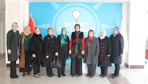 karatay belediyesi karatay kent konseyi kadin meclisi ak parti konya il kadin kollari baskani esra dogan i ziyaret etti